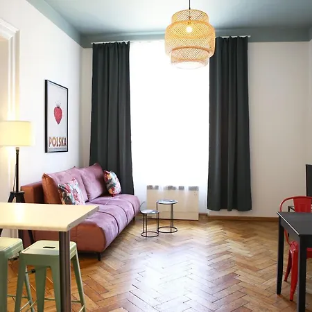 Classic Pilsudskiego Street *