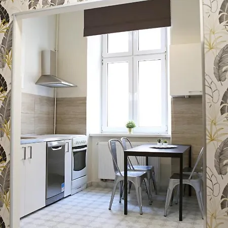 Classic Pilsudskiego Street クラクフ