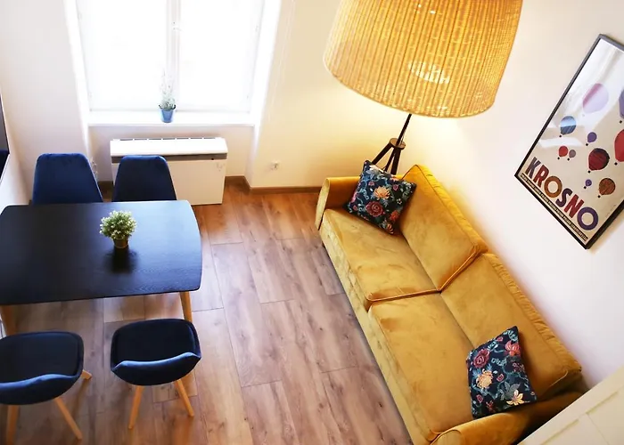 Classic Pilsudskiego Street 크라쿠프