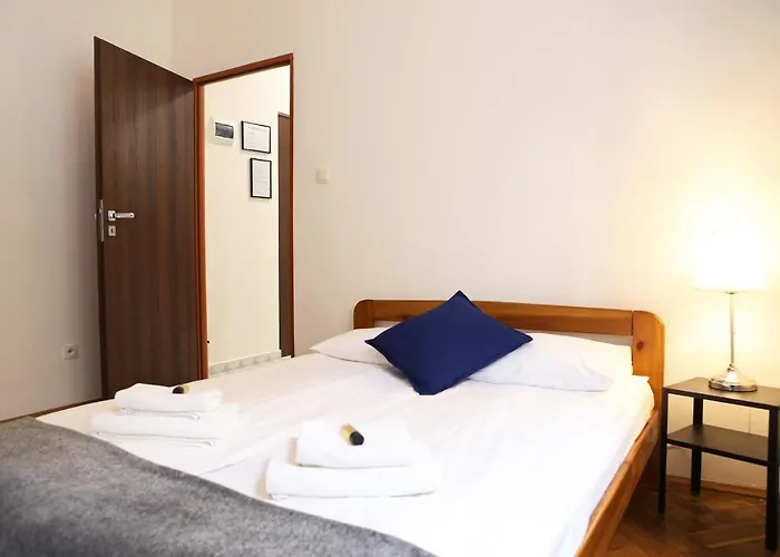 Classic Pilsudskiego Street * 크라쿠프