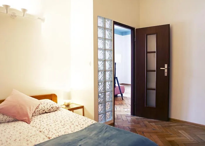 Classic Pilsudskiego Street